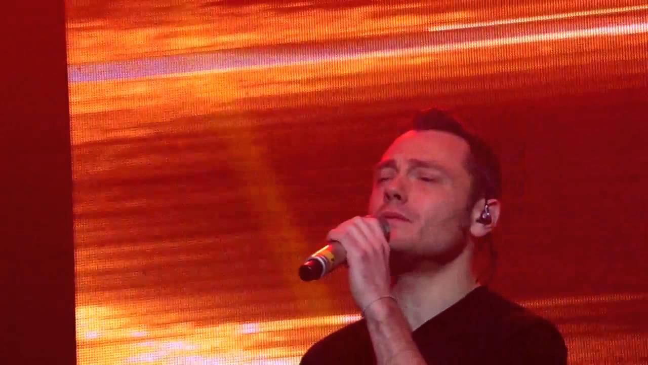 Concerto Carboni trenta anni-pensieri al tramonto Tiziano ferro