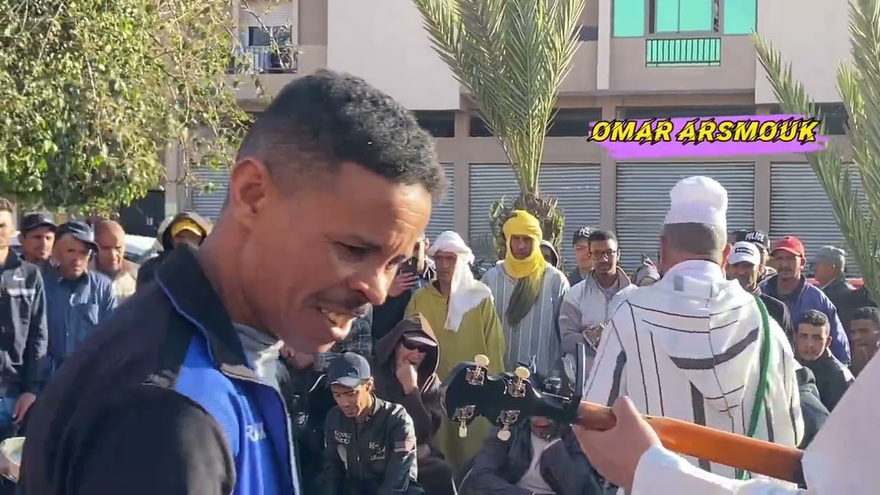 الفنان الفكاهي الأمازيغي ابراهيم اسكسيوي أوبيار ب#تزنيت 🎼 مع مجموعة الفنان سعيد أنازور فرجة ممتعة🔥