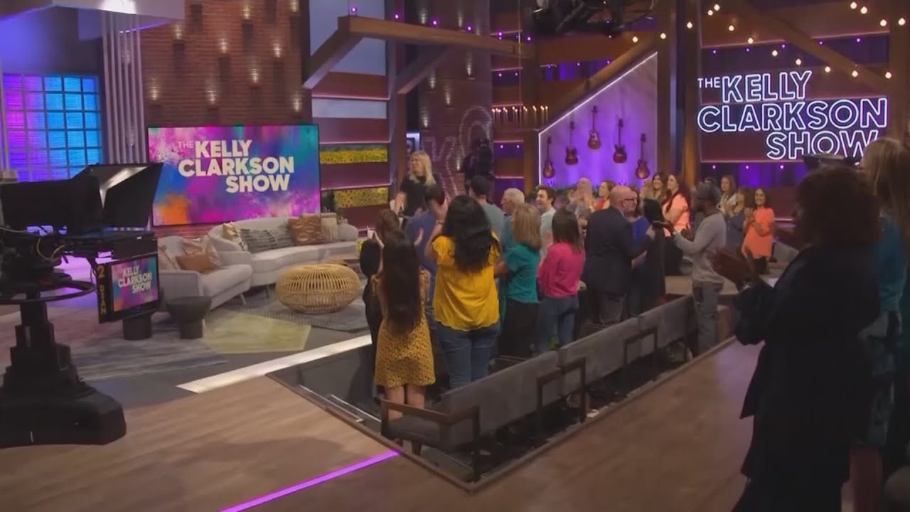Sneak peek at Kelly Clarkson's new show