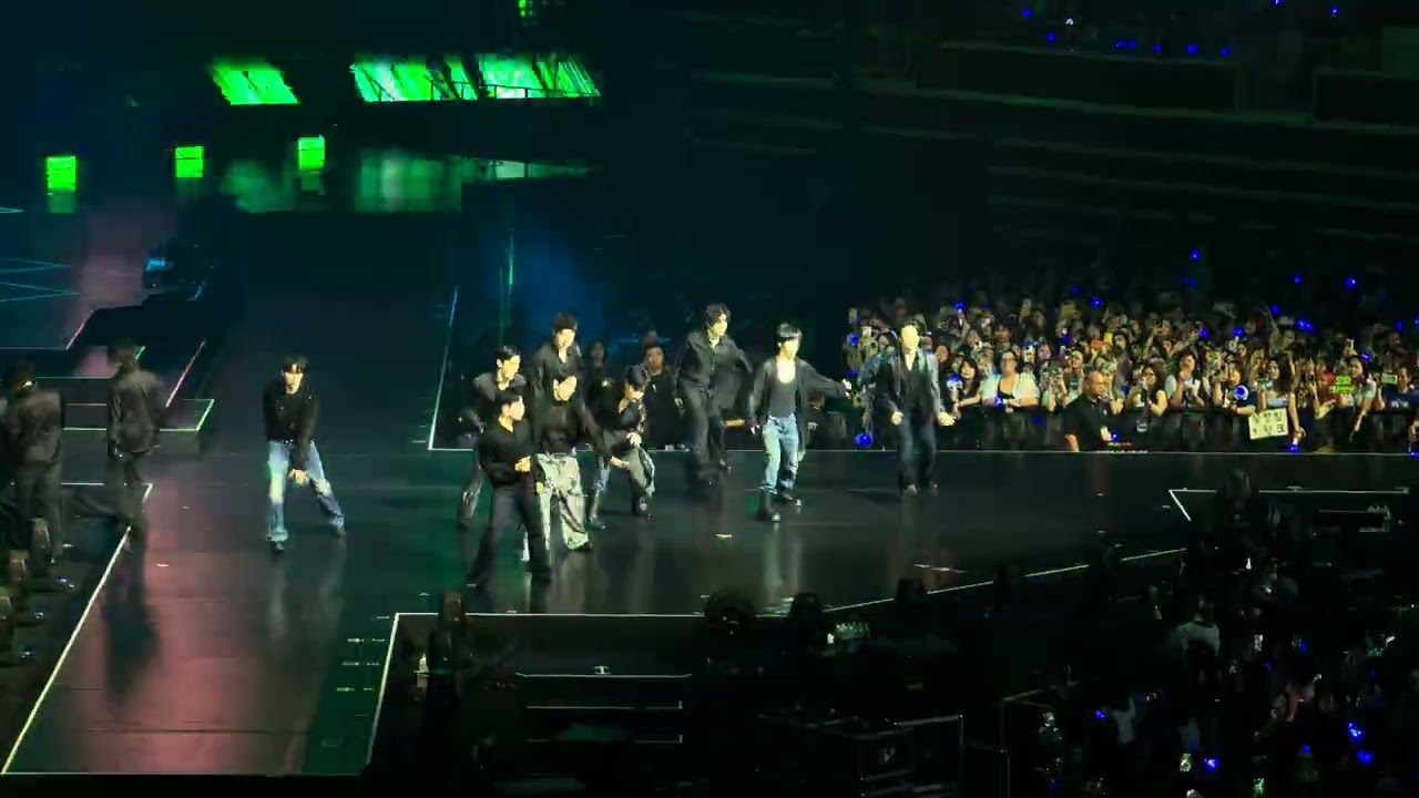 Super Junior Super Show 10 in Singapore 260102 - Super Girl (Korean ver.)