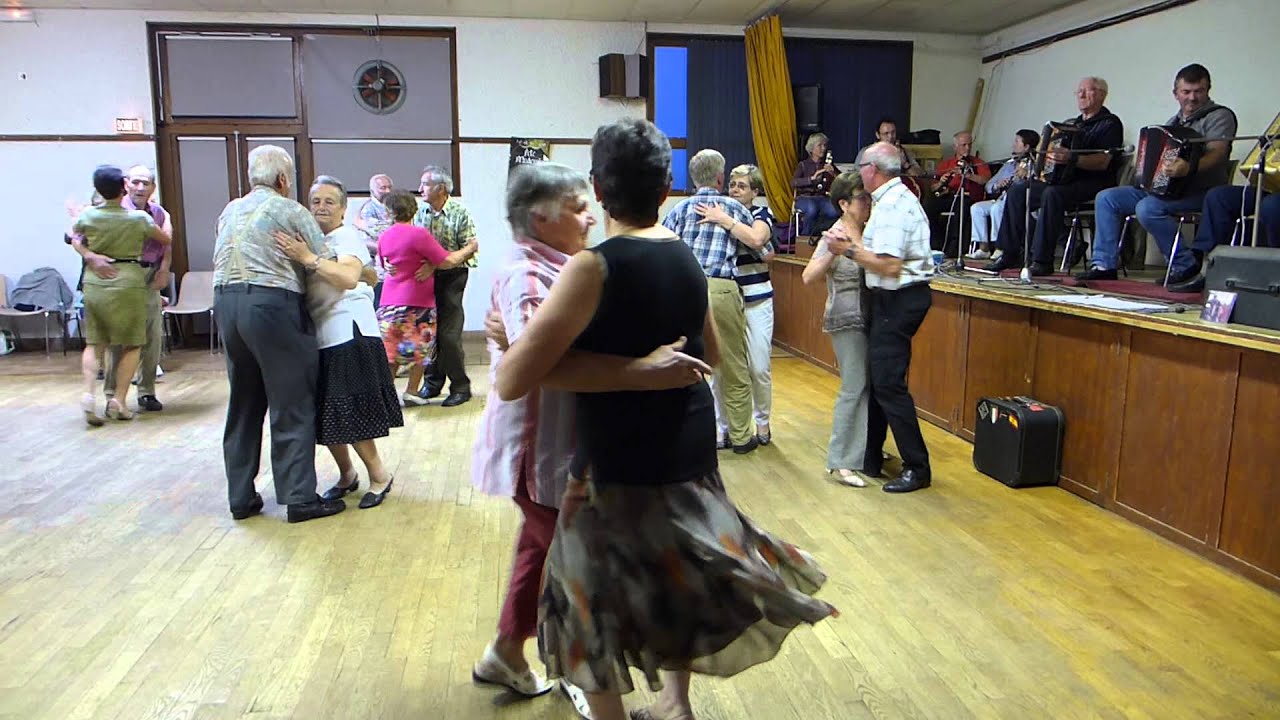 Danseurs à Cantoin