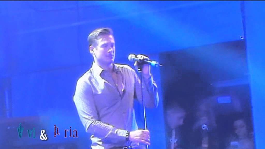 BLUE - A CHI MI DICE BREATHE EASY @Jesolo FestivalShow 16-08-2013