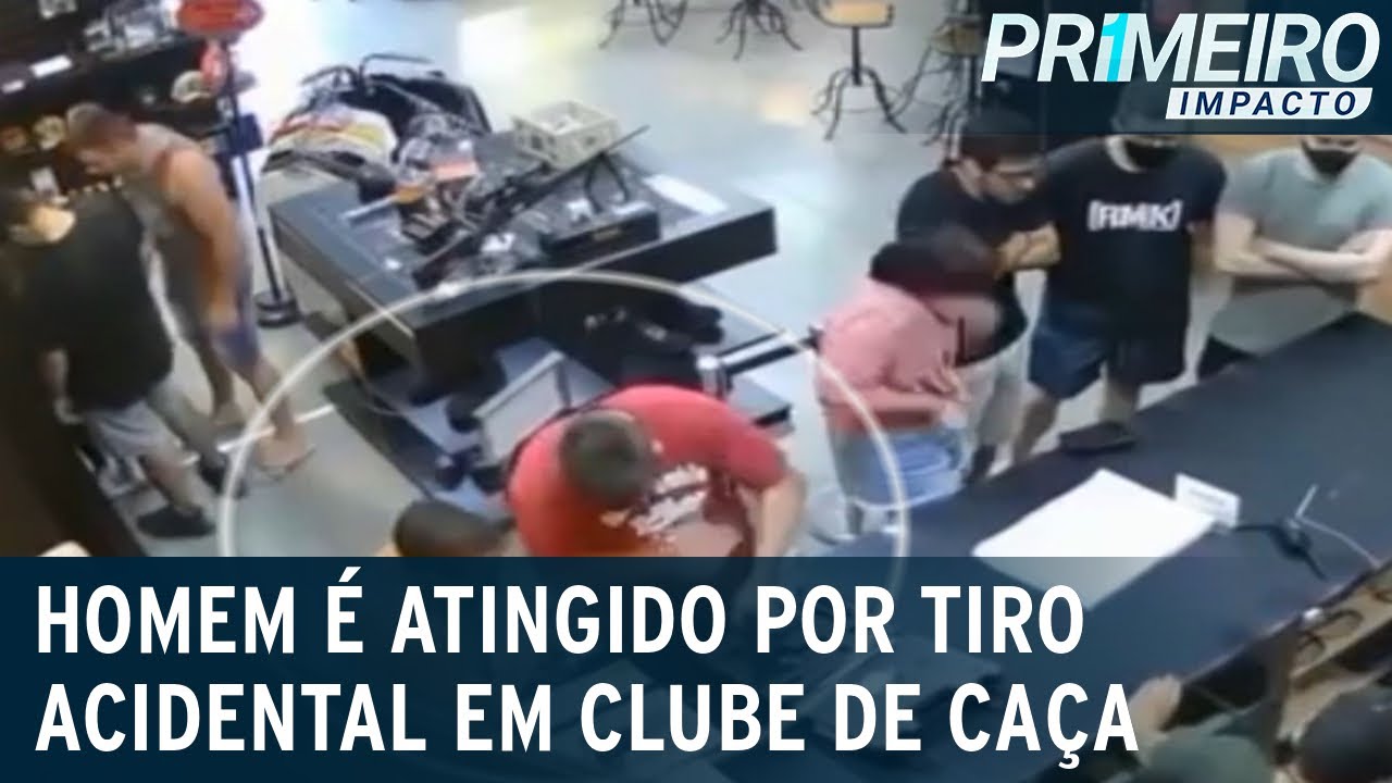 Homem &eacute; atingido por disparo acidental dentro de clube de tiro em SC | Primeiro Impacto (19/01/21)
