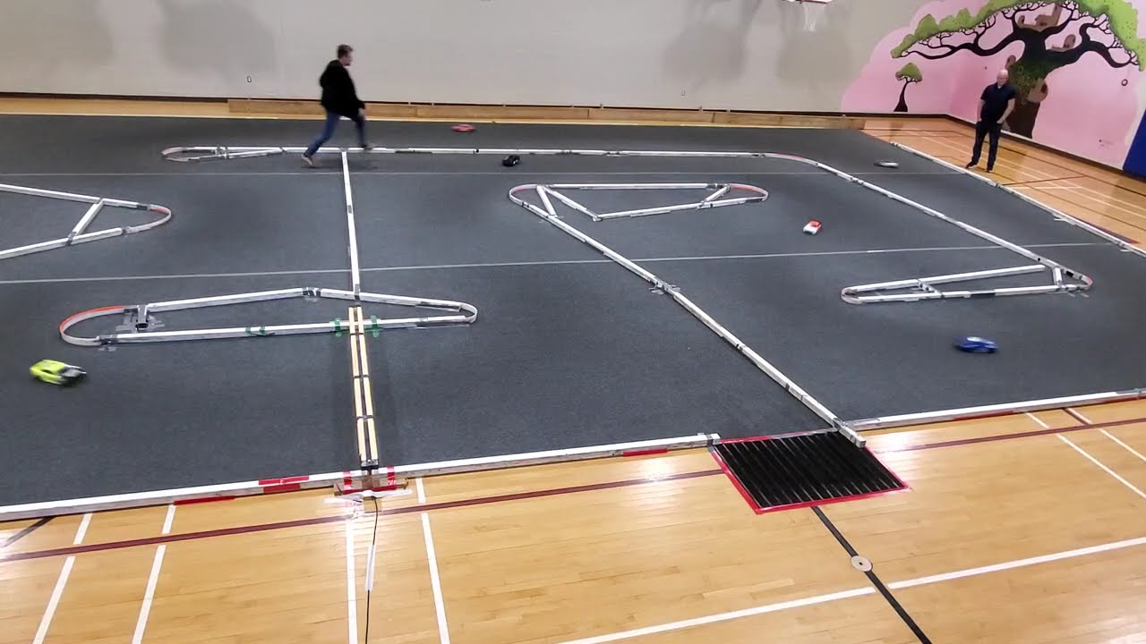 2026 Saint John RC: Зимняя гонка в помещении, 5-я: Losi Nascar: Главный заезд