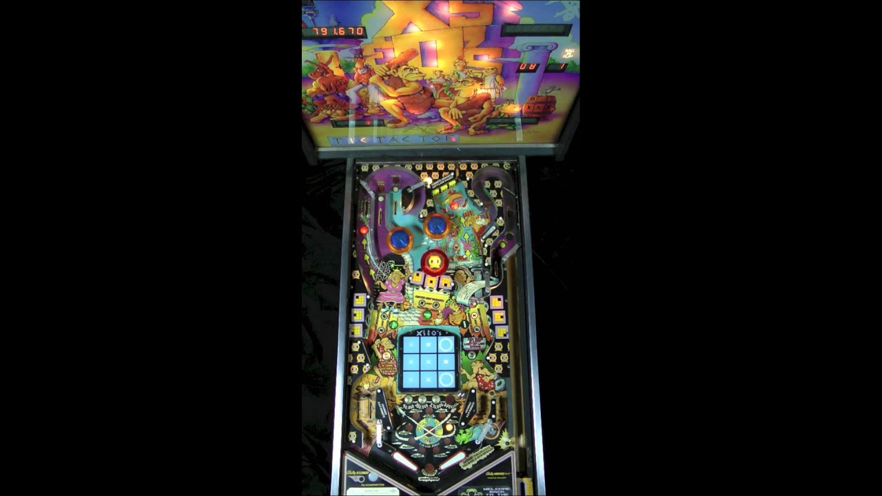 X's and O's Pinball Gameplay