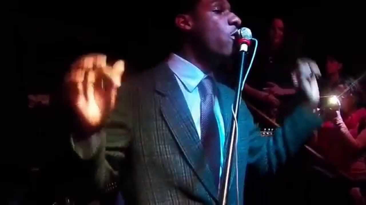 348 Leon Bridges 
