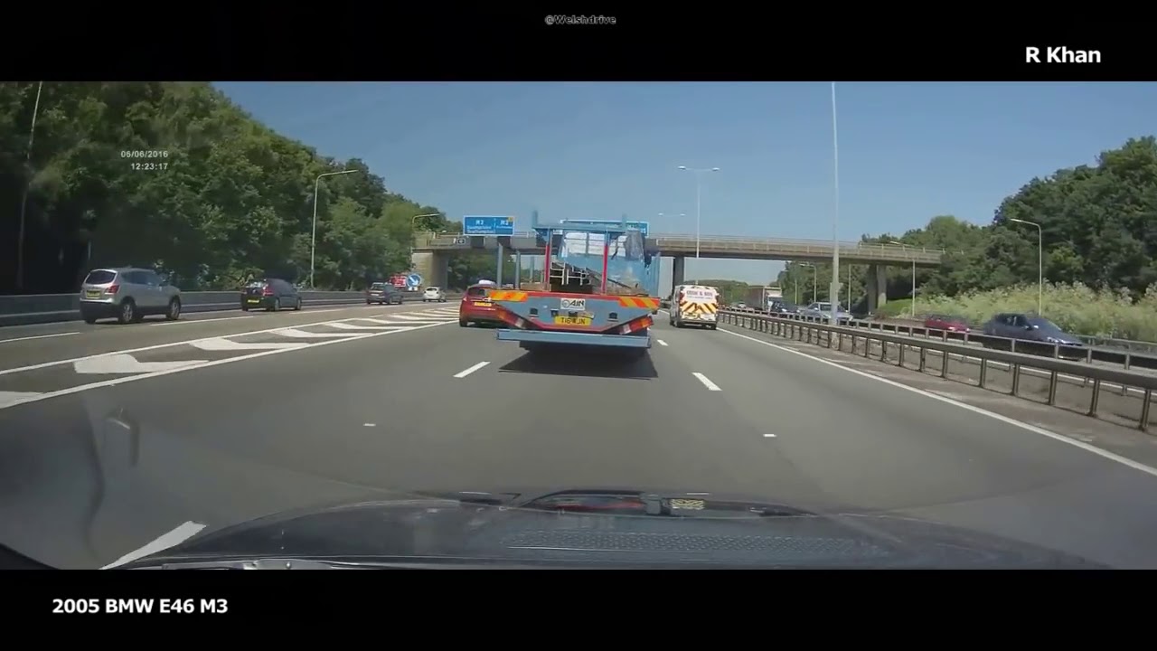 Stupid 'Professional' Drivers UK