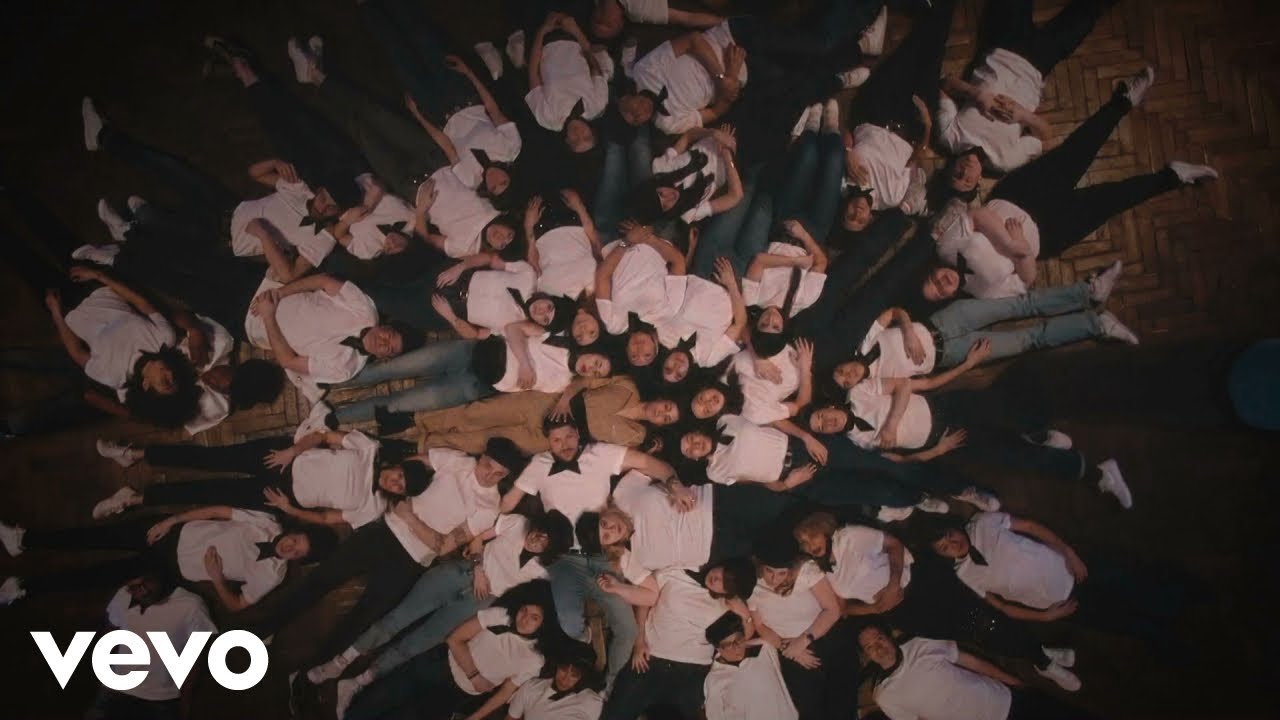 Barbara Pravi - CHAIR (Clip Officiel)