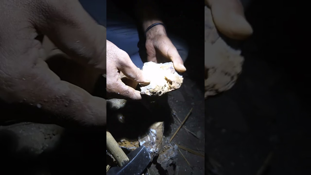 الذهب الخام في اليمن منجم قديم جنوب اليمن 