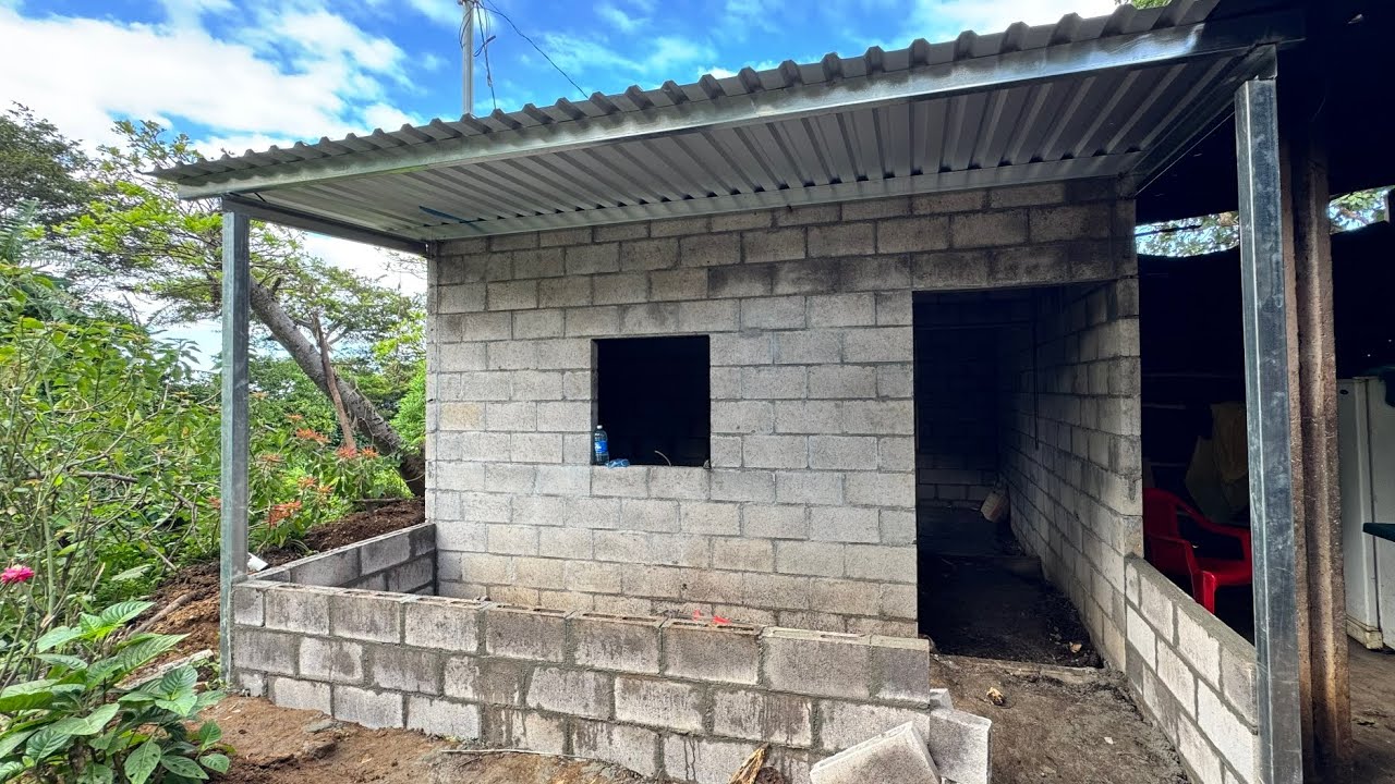 🟢M&aacute;s avances de la construcci&oacute;n de la NUEVA CASA de don Wichito/ Donaci&oacute;n vivienda #53/El Salvador🇸🇻