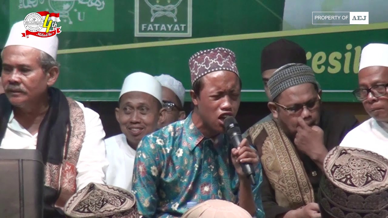 Gus Isyroqi ( Khobbiri ) - Bintang Tamu Milad MCR Ahbaabul Mujtaba Jawa Timur
