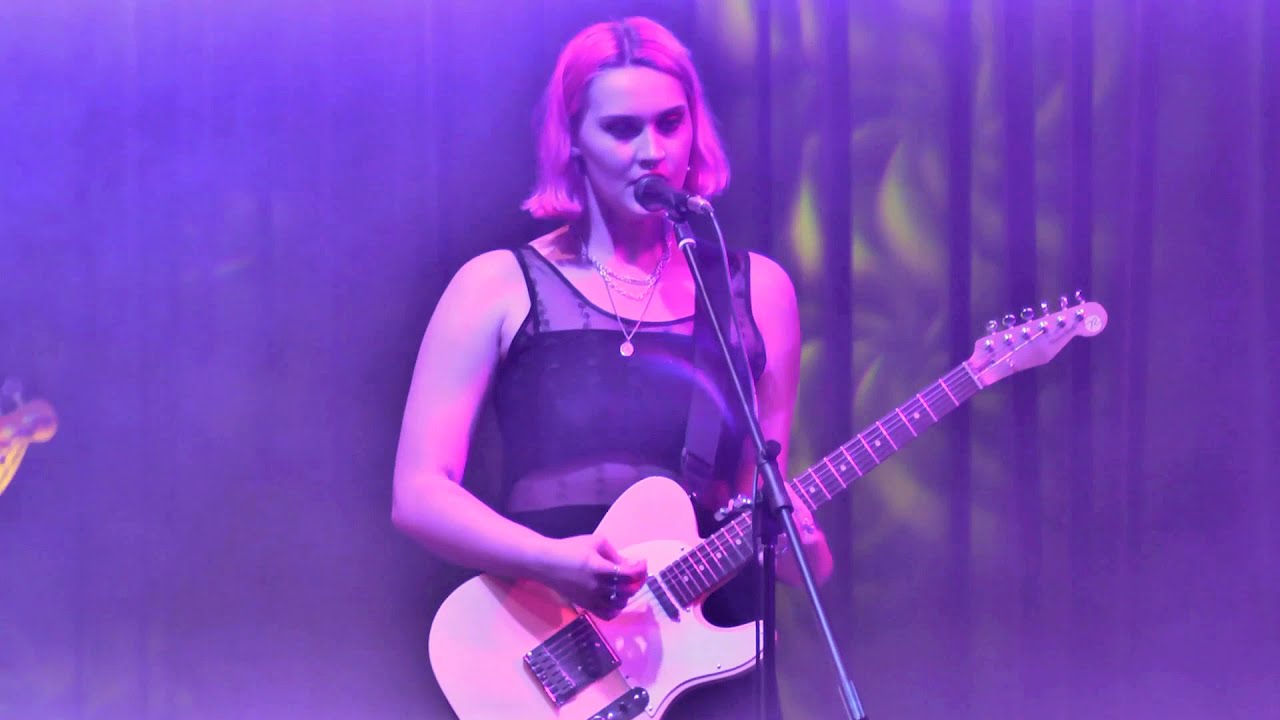 Teen Jesus and the Jean Teasers - I Like That You Like That (Under The Yellow Lamp - LiveAtThePolo)