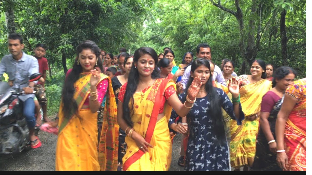 বিয়ে বাড়ি জলভরা । Bengali Wedding Jol Vora | Bengali Wedding Jol Ante jaoya dance | Bengali Wedding