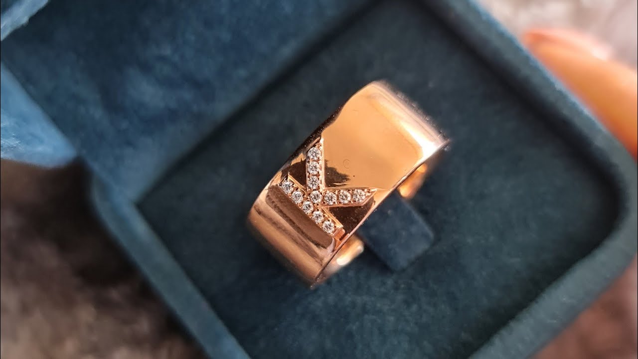 My own design diamonds Rose gold thumb ring