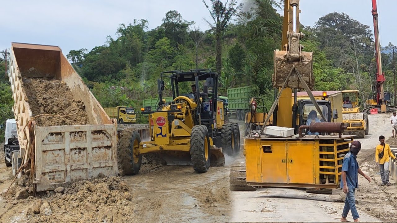 Pemindahan Alat Bore Pile Di Titik Kedua Di Jalur Batu Jomba