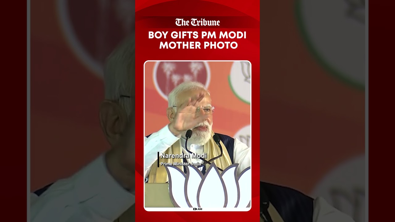 Heartwarming moment: Boy gifts PM Modi&rsquo;s mother&rsquo;s photo, receives blessing