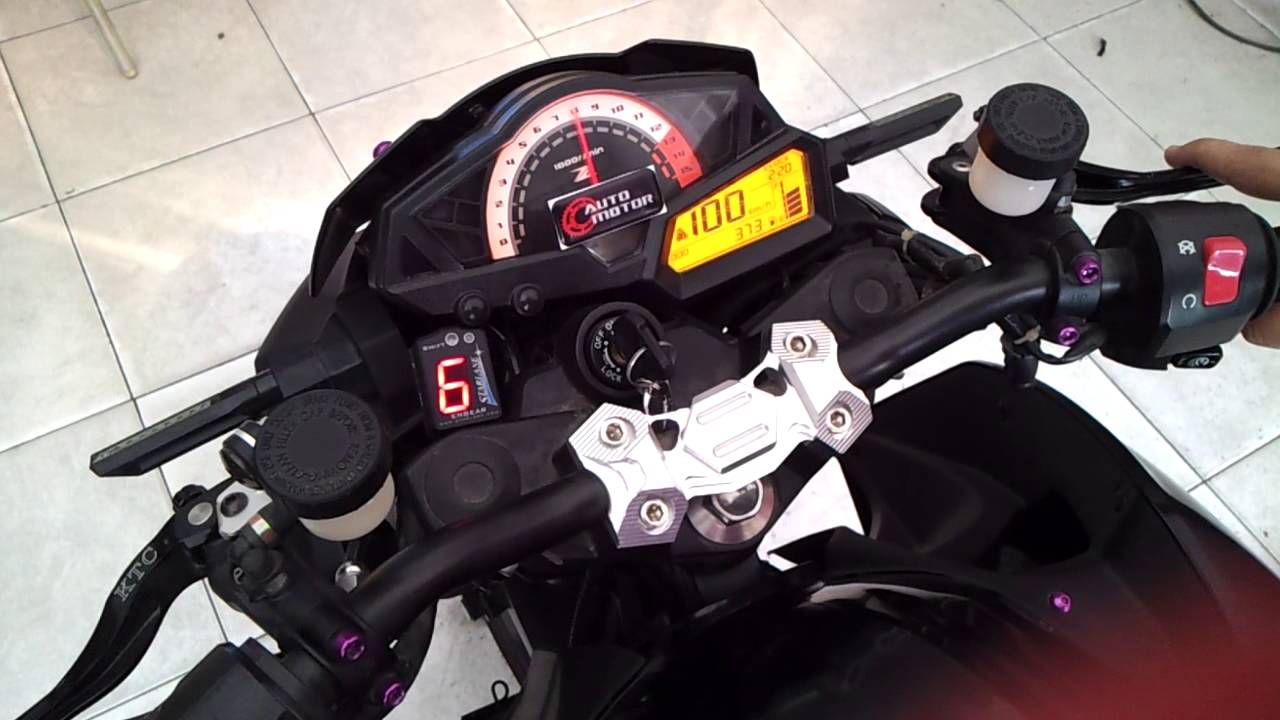 Starlane ENGEAR on Kawasaki Z250 - Auto Motor