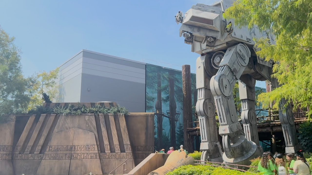 Disney’s Hollywood Studios Day 2025 Part 1| Star Tours - Full Ride | Indiana Jones | Backlot Express