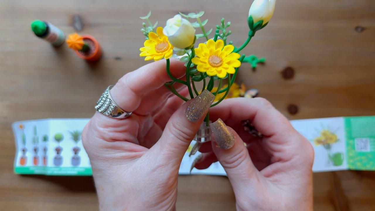 No Talking ASMR Light Gum Chewing | Opening Mini Brands Garden