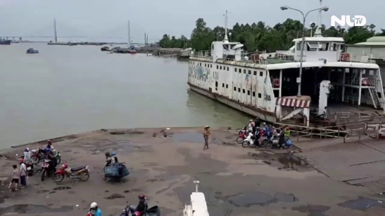 Buồn vui bến phà Vàm Cống trước ngày đóng cửa | NLĐTV