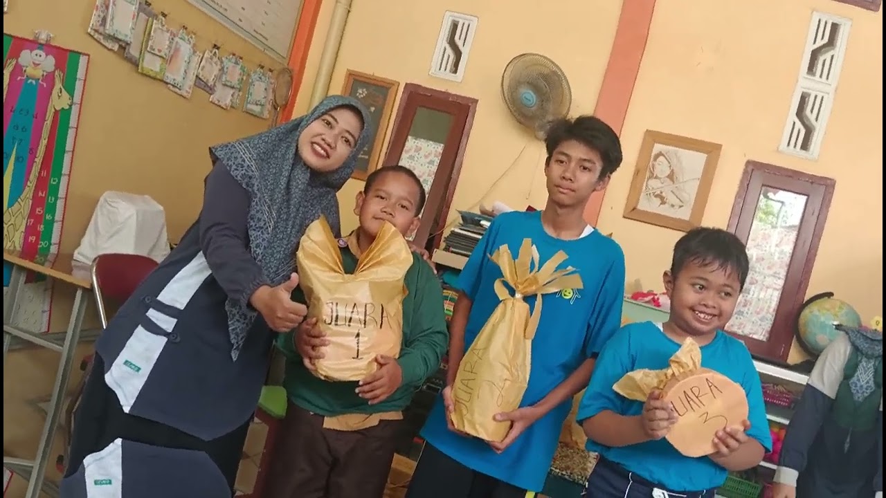 PK-LK SHAFA MOJOKERTO memperingati hari Kemerdekaan INDONESIA.