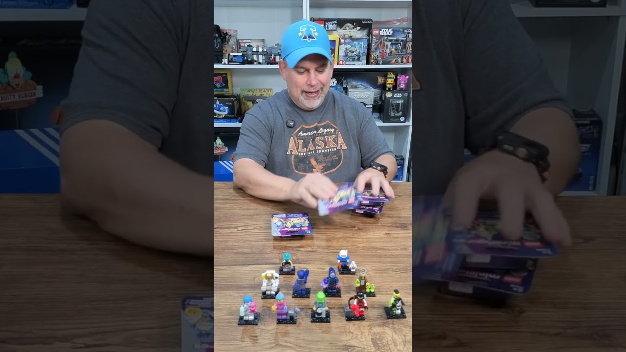 Day 32 of me opening up a Lego Space Mini Fig until I collect all 12!