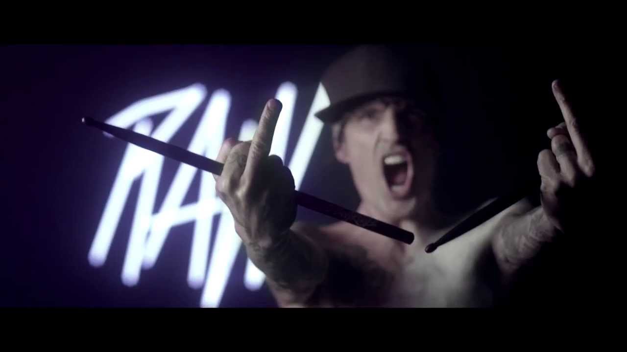 The Bloody Beetroots feat Tommy Lee 