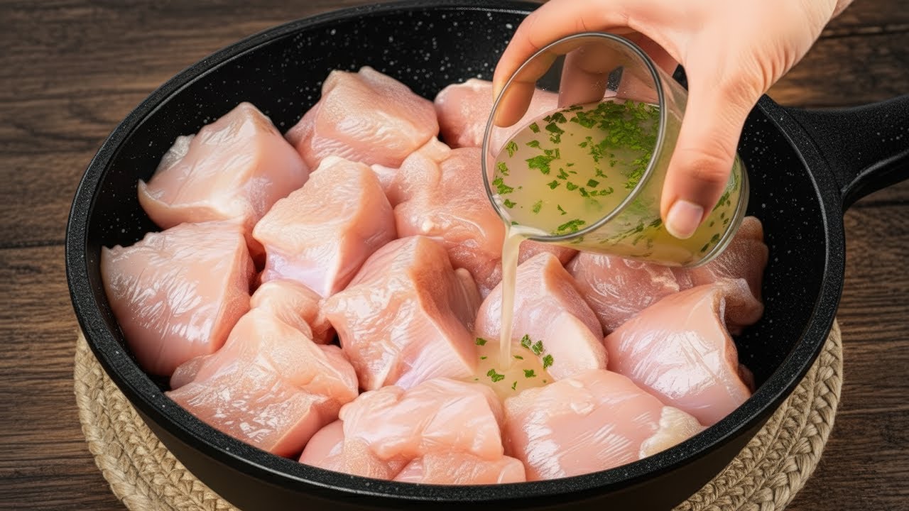 Вам понравится этот рецепт курицы! Так готовит только моя бабушка!