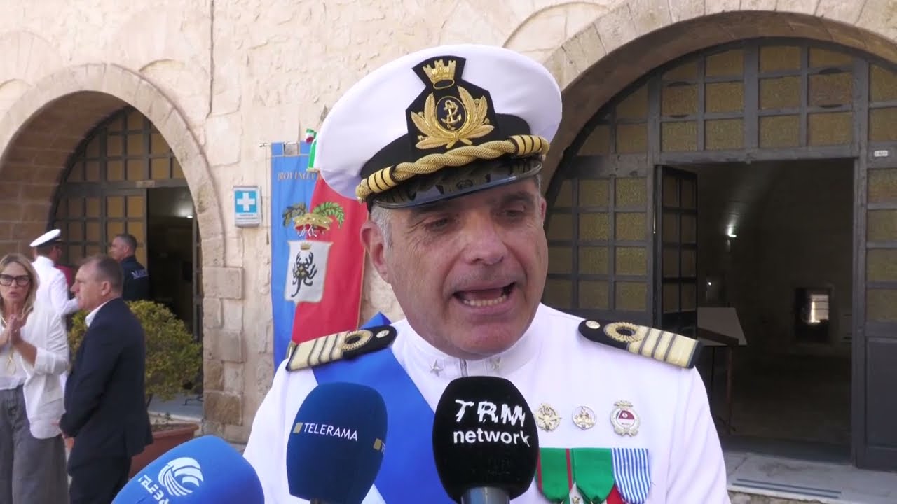 Passaggio di consegne alla Capitaneria di Porto di Taranto: ecco Leonardo Deri