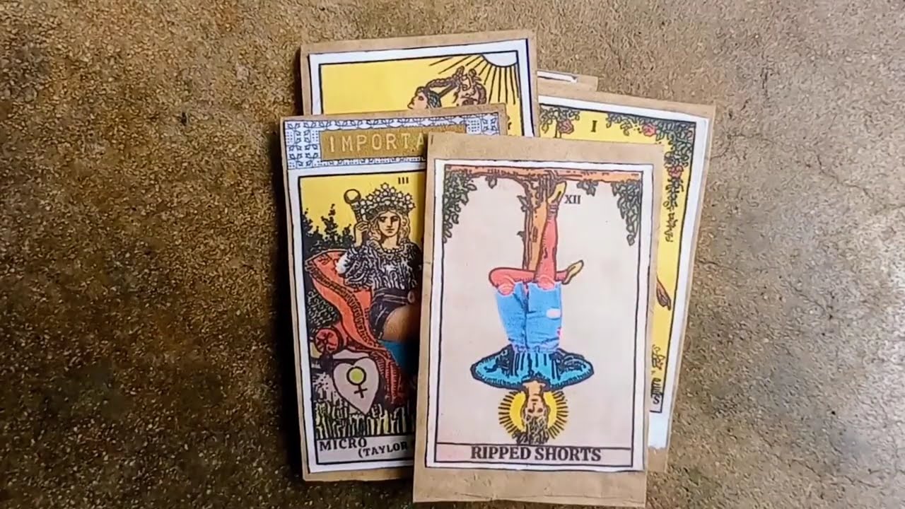 I made Tarot Prompt Cards for the Shorty September Readathon | #flipthrough