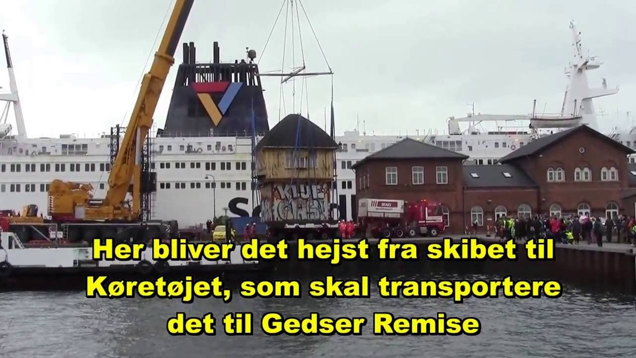 Det Gule Palæ er nu på plads i Gedser Remise