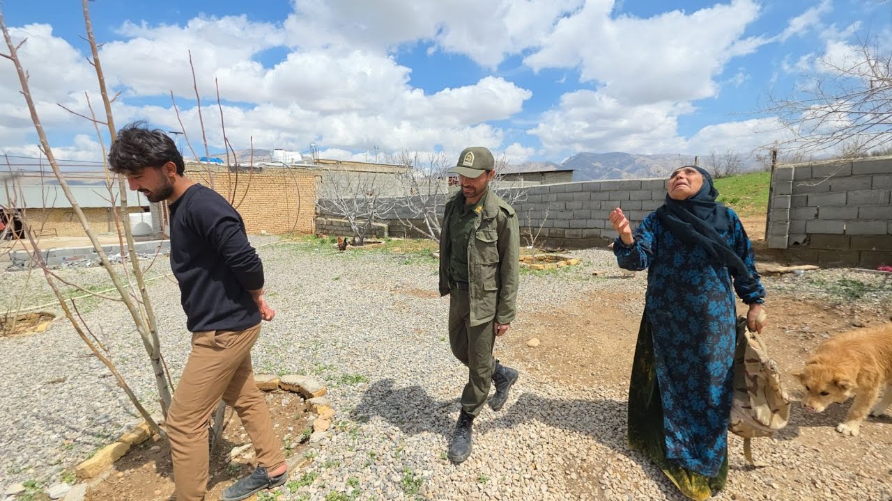 The return of Hussein, the grandmother's son, from the war.