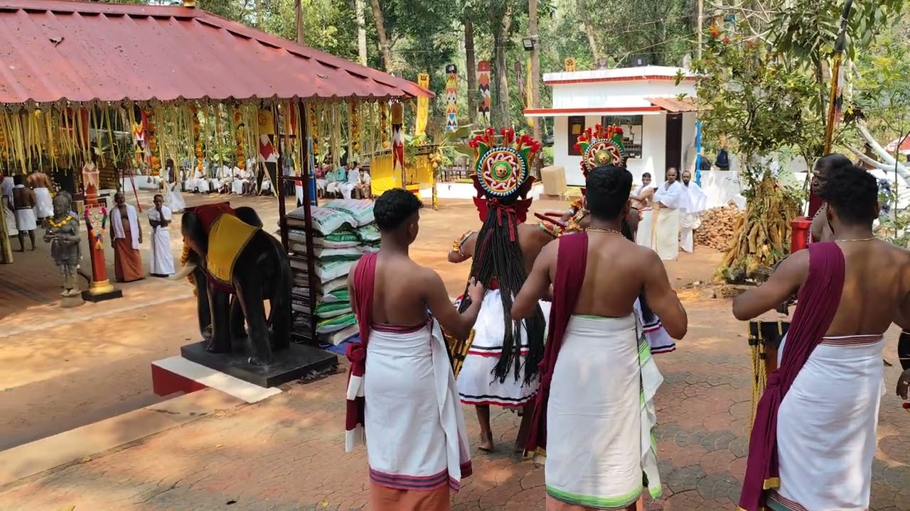 കരുമകൻ - കരിവില്ലി വെള്ളാട്ട്. പൊയിൽ ശ്രീ ഭഗവതികാവ്  2026