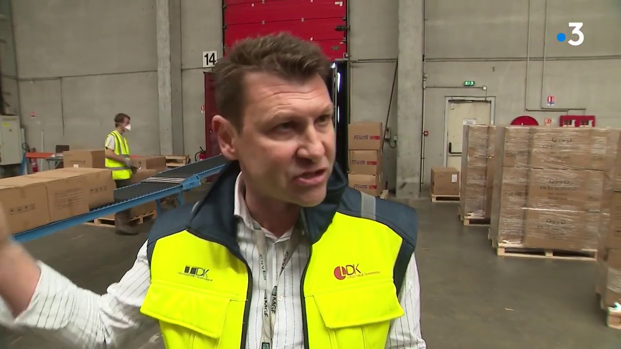 Covid-19 : des masques arrivent de Chine par millions au port de Dunkerque