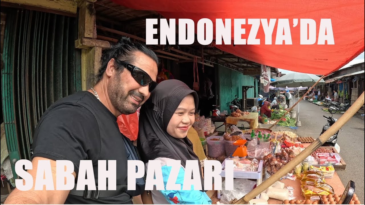 ENDONEZYA CURUP PAZARIN DA İNSANLAR NEŞE DOLU  7