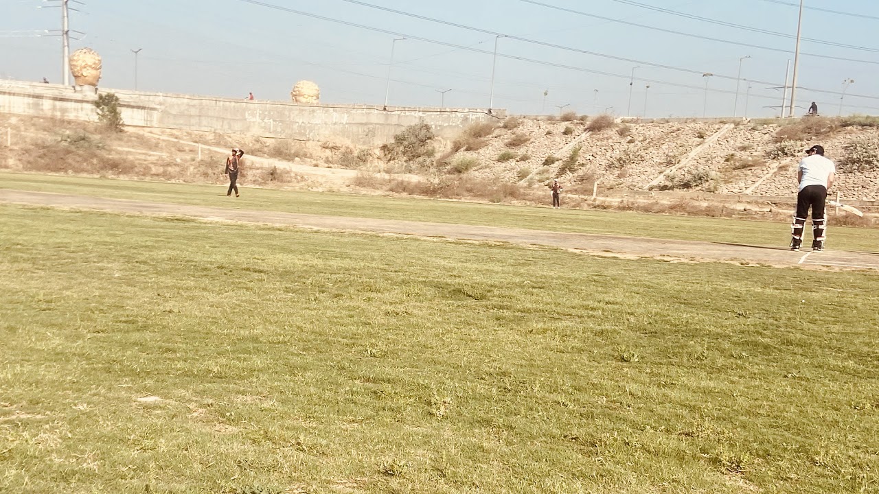 Emeis XI vs Noida SuperKings (cc) live cricket match | battle arena weekend day night tournament Co