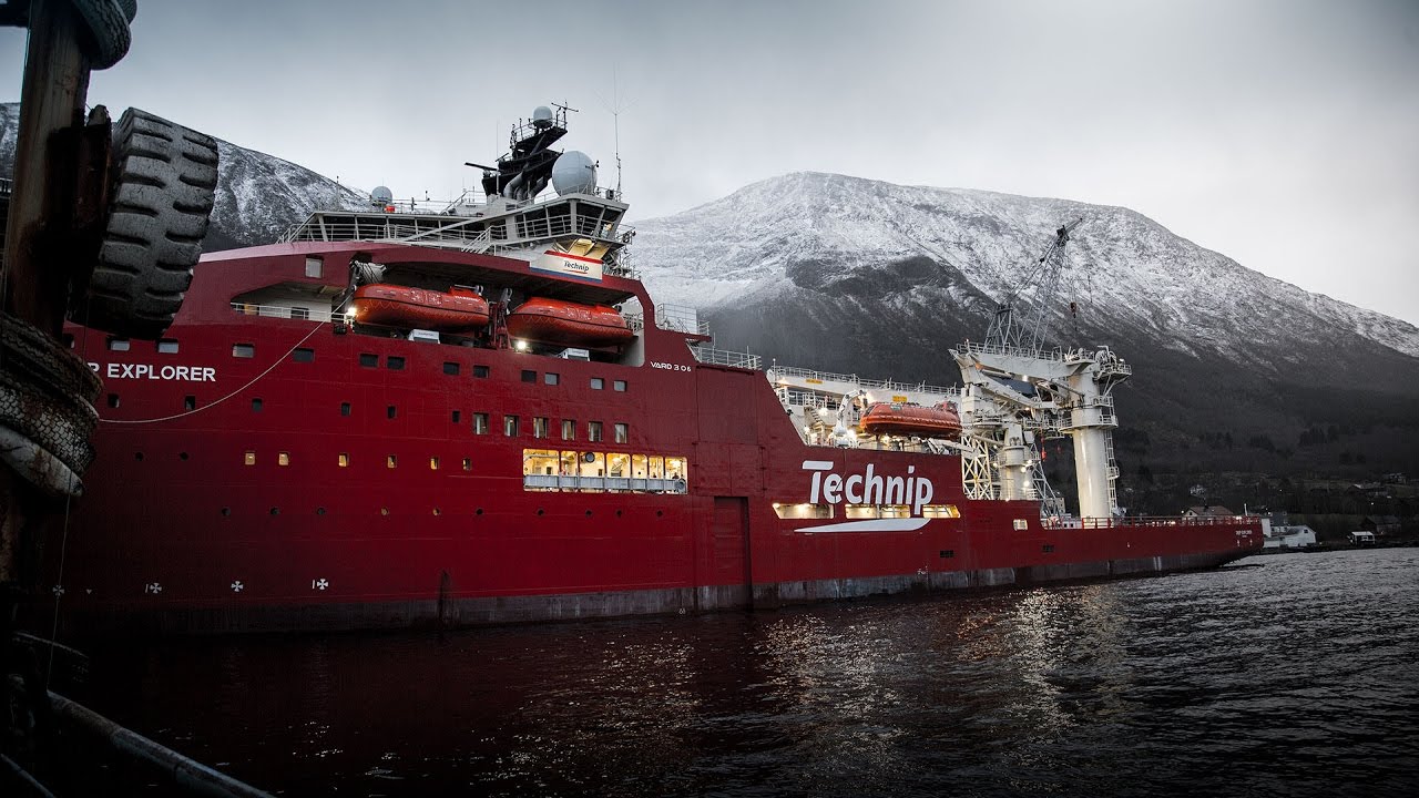 Sepro™ MoonPool Handling system on board DSV Deep Explorer