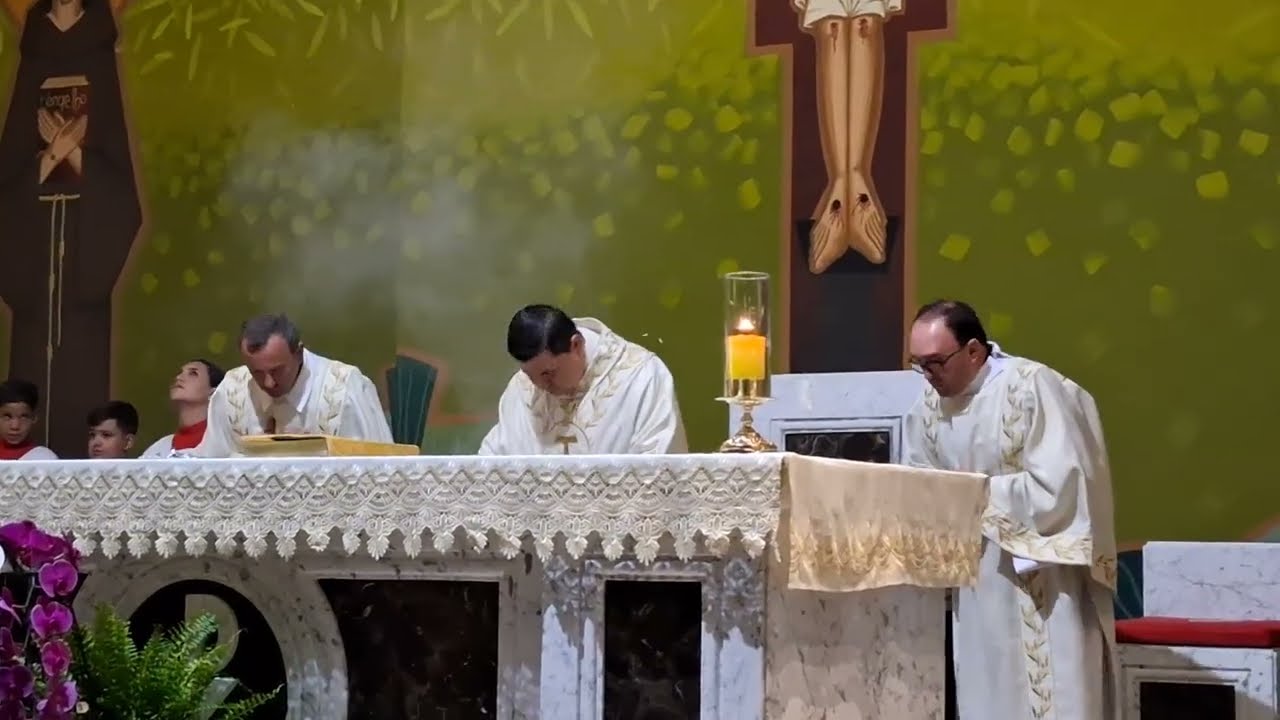  ( pt 01 )  Missa e Benção das garganta   São Braz  Roga por nós 