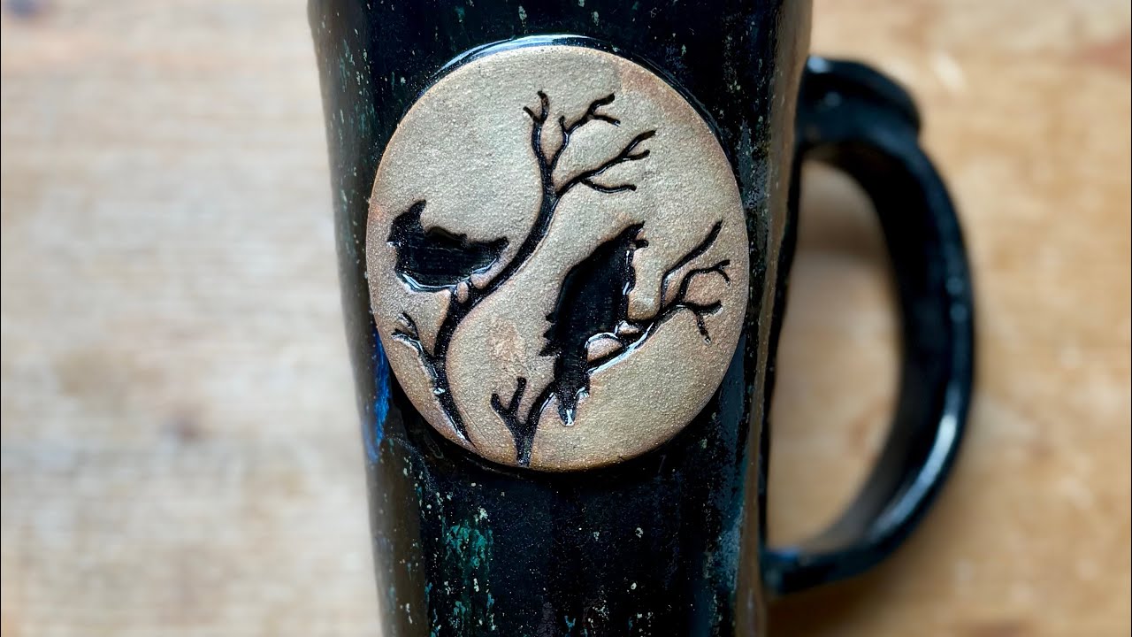 Glaze kiln load #15 featuring Stranger Things trees, tall mugs and Christmas creations 🎄