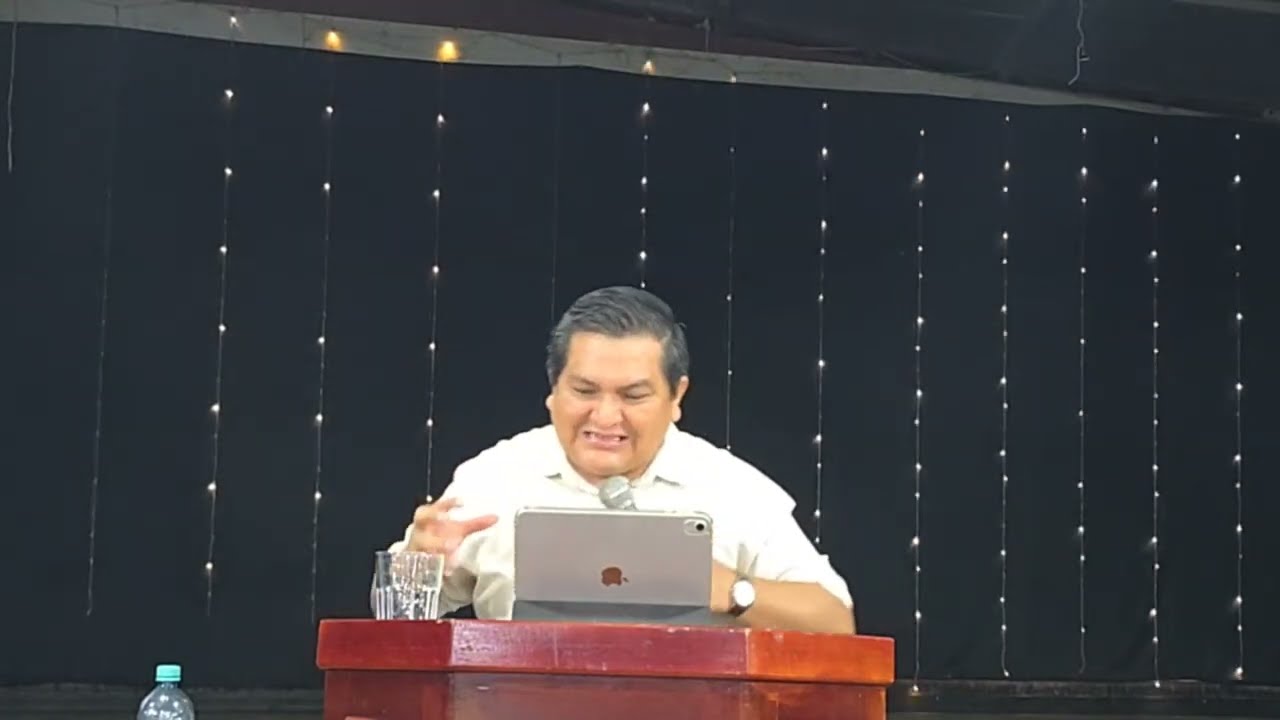 Iglesia Bíblica Gracia y Verdad está en vivo