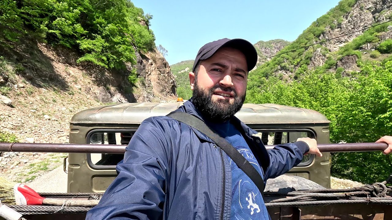 Məndən soruşursuz ki haralısan? Mən İsmayıllı rayonundan. Deyirsiz ki burda nə gəzirsən? Baxın görün