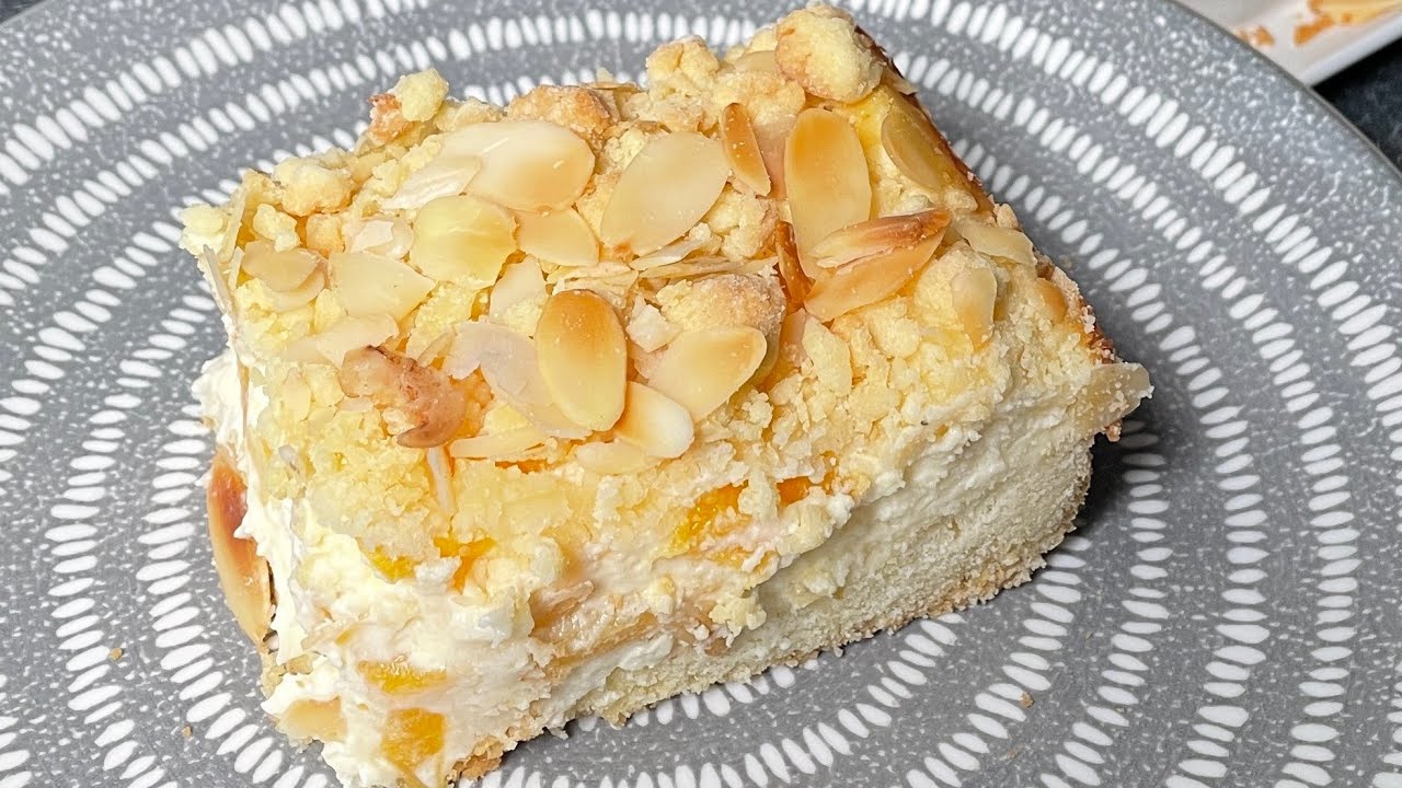 Wenn du etwas Joghurt hast, solltest du diesen schnellen Pfirsichkuchen backen! Einfach und lecker!