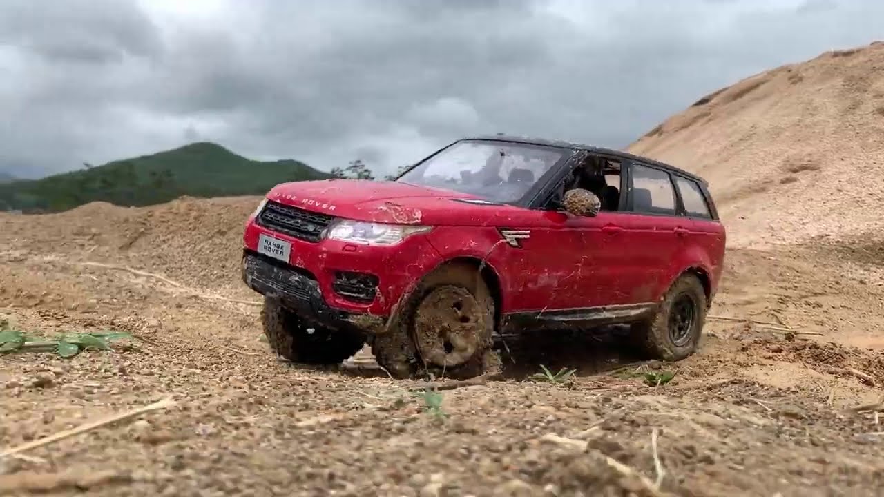 1/10 Scale RC Car : Range Rover Sport(Custom build) Offroad Bash! #9.