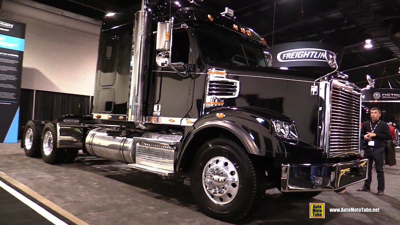 2016 Freightliner 122SD Sleeper Tractor with DD16 530hp Engine - Exterior and Cabin Walkaround