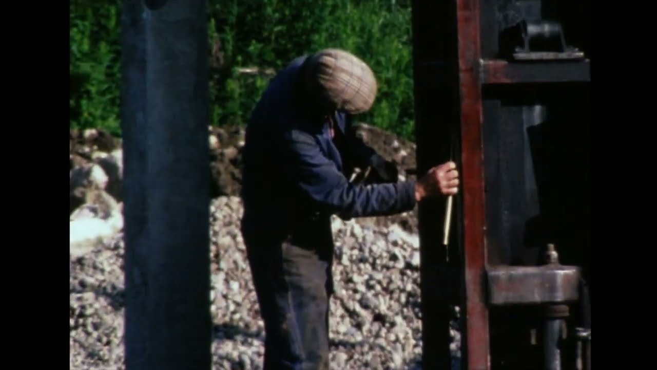 Oppstart av grunnarbeidene med Harestua Kiosk & Kro, 1981.
