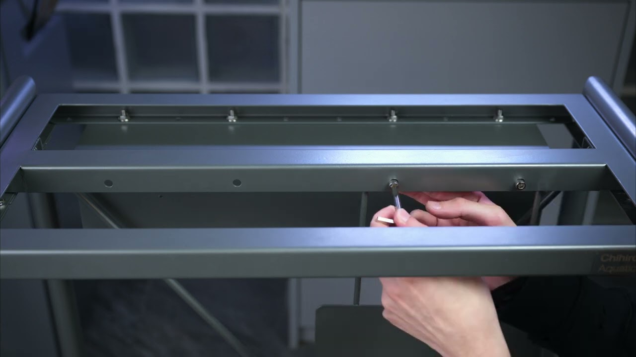 Assembling accessories for Chihiros Metal Cabinet.