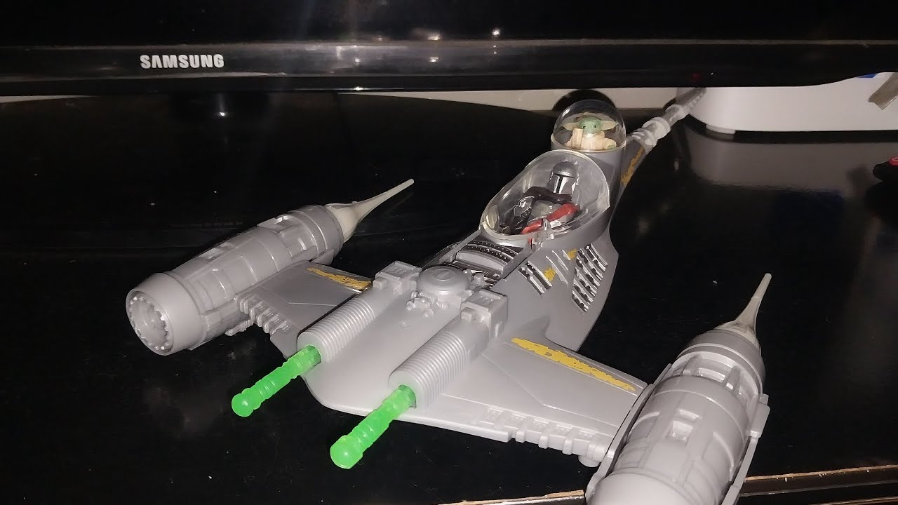 Star Wars The Mandalorian N-1 Starfighter Toy Review