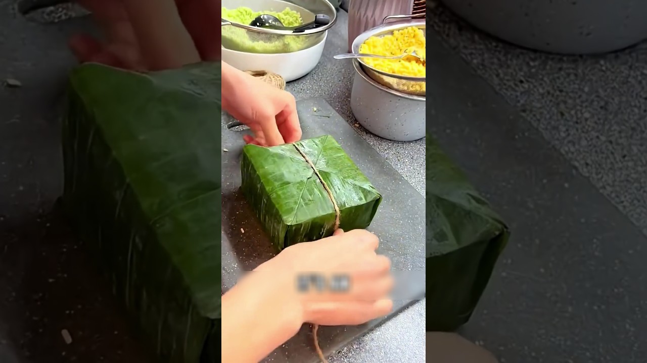 Unique banana leaf wrap for food😱😱😱 🌿 # unique #cheems #funny #tipsandtricks #tips