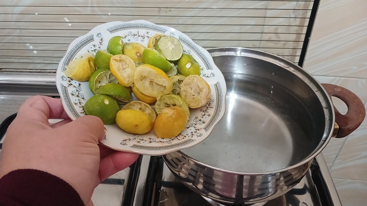 #حطي قشر الليمون🍋 في الماء المغلي🔥 بجد وصفه قويه جدا اوعي ترميه 👍😍🍋