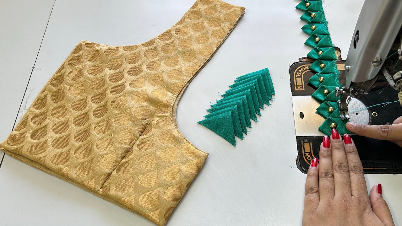 Modern Blouse Back Neck Designs | Blouse Ka Design | Cutting And Stitching Back Neck Blouse Design
